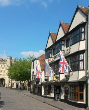 Отель The Crown at Wells, Somerset  Уэллс